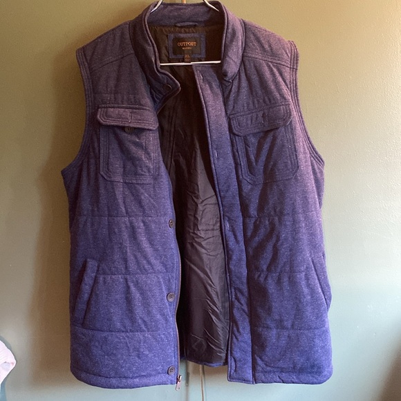 Men’s Vest - Picture 5 of 5